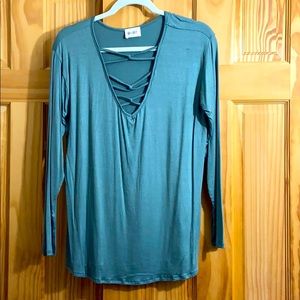 Bibi Green long sleeve top. Sz M
